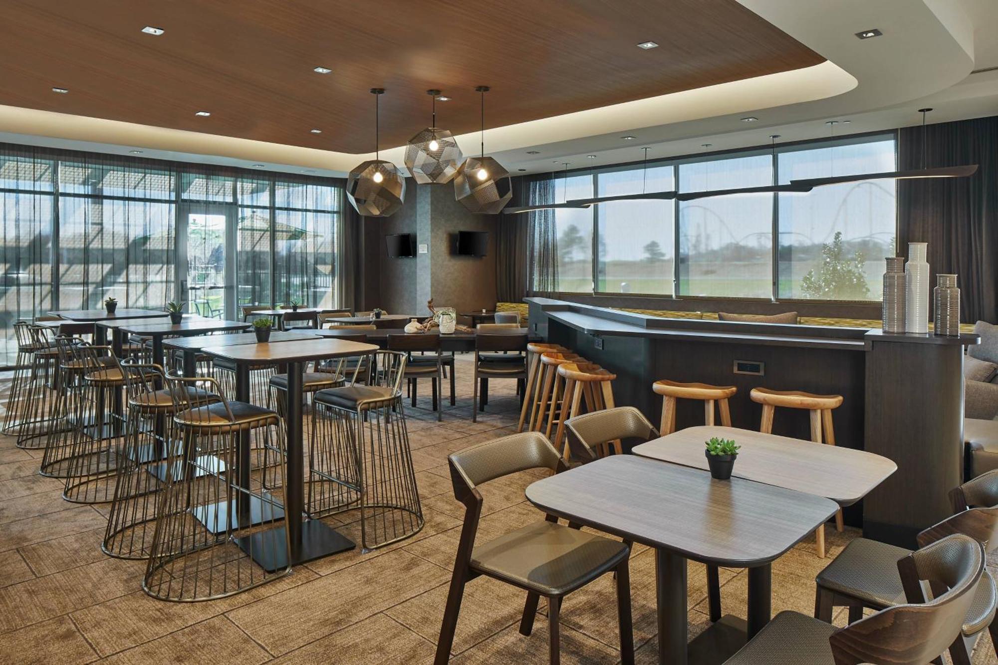 Springhill Suites Charlotte At Carowinds Экстерьер фото